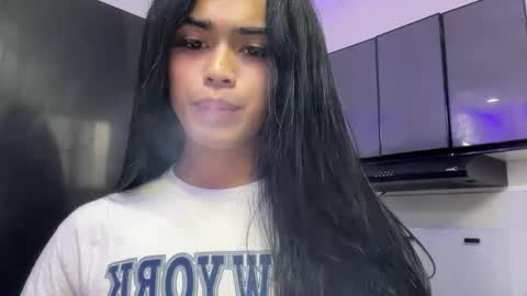 Snapshot of mika_pedersen chatting on September 14, 4:39 pm mika_pedersen online show from September 14, 4:39 pm