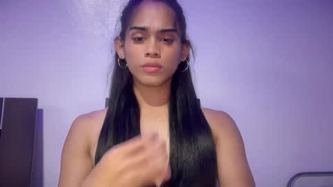 Snapshot of mika_pedersen chatting on September 24, 8:56 pm mika_pedersen online show from September 24, 8:56 pm