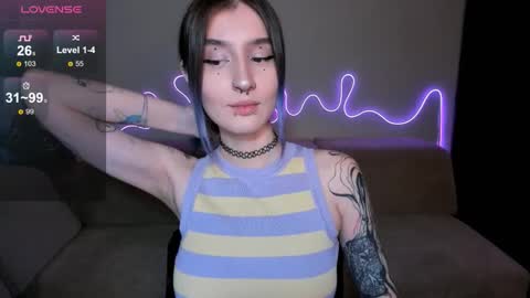 Snapshot of mika_reid chatting on October 29, 5:53 am Mika online show from October 29, 5:53 am