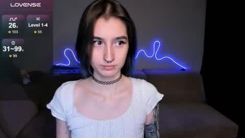 Snapshot of mika_reid chatting on February 8, 3:15 pm Mika online show from February 8, 3:15 pm