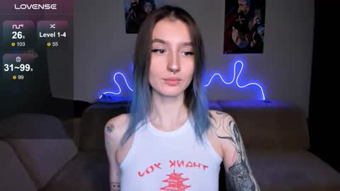 Snapshot of mika_reid chatting on February 17, 12:12 pm Mika online show from February 17, 12:12 pm