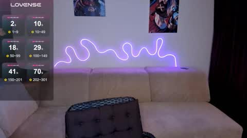 Snapshot of mika_reid chatting on February 22, 11:09 am Mika online show from February 22, 11:09 am