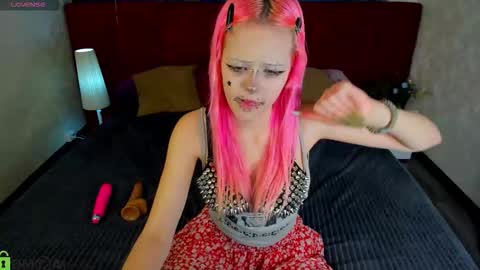 Mika online show from March 21, 8:19 am