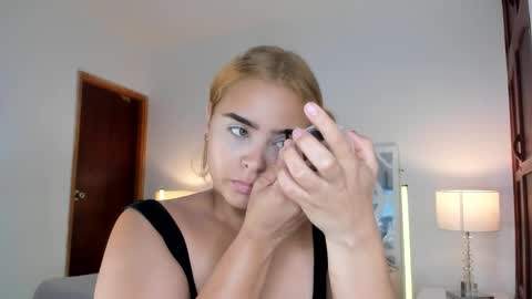 Mikaela blondie bigass online show from January 16, 12:20 pm