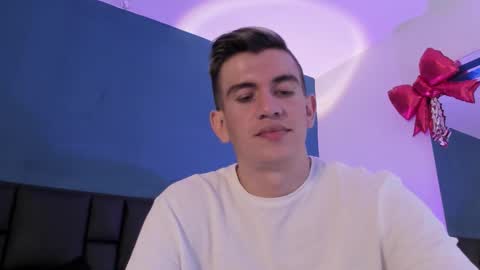 mikael online show from February 24, 3:48 am