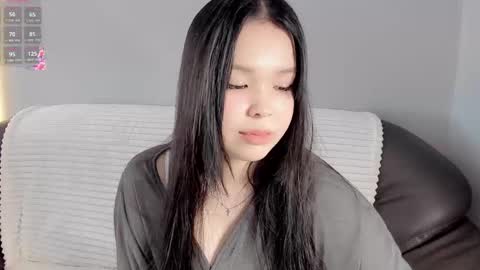 mikasssu online show from December 5, 9:40 am