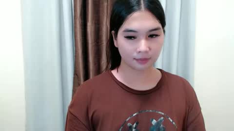 Kyla online show from November 19, 8:36 am