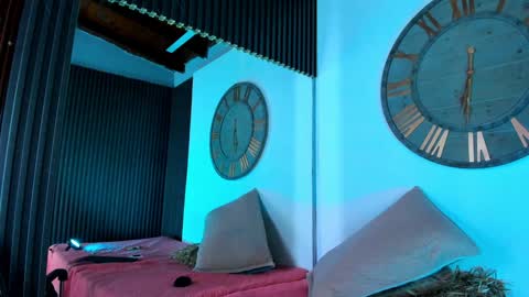 Snapshot of mike_0233 chatting on February 2, 6:48 am Mike 0233 online show from February 2, 6:48 am