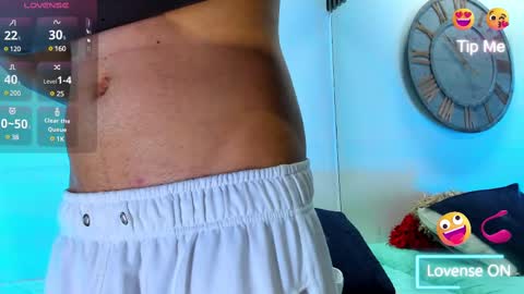 Snapshot of mike_0233 chatting on March 1, 7:08 am Mike 0233 online show from March 1, 7:08 am