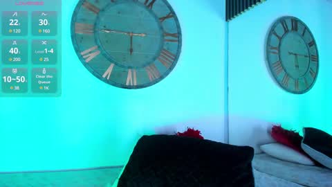 Snapshot of mike_0233 chatting on March 4, 7:30 am Mike 0233 online show from March 4, 7:30 am