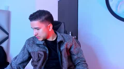 Mike  online show from November 10, 11:53 am