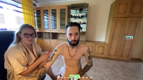 Mike and anna online show from November 22, 5:17 am