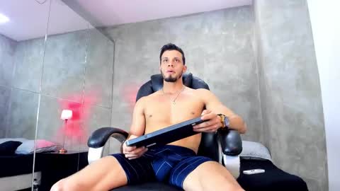 Mike online show from March 2, 7:10 pm