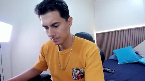 Snapshot of mike_conors chatting on March 4, 2:06 am Mike online show from March 4, 2:06 am