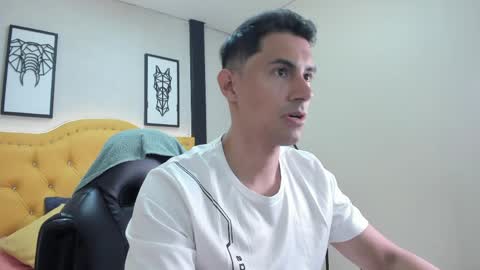 Mike online show from March 31, 2:24 am