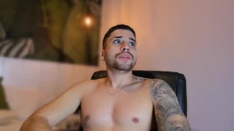 Mike Montoya online show from November 24, 4:01 am