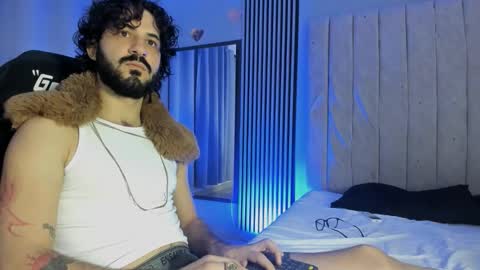 Mike Parker online show from December 21, 5:47 am