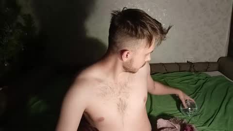 Snapshot of mike_peach chatting on January 4, 12:48 am mike_peach online show from January 4, 12:48 am