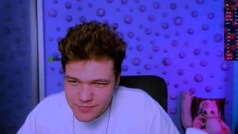 Snapshot of mike_tease chatting on November 30, 10:30 am Your Mike online show from November 30, 10:30 am