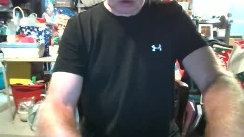 mikeb3200 online show from December 14, 1:05 pm