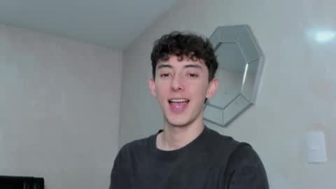 Snapshot of mikebelf4 chatting on November 7, 12:32 am Mikebelf4 online show from November 7, 12:32 am