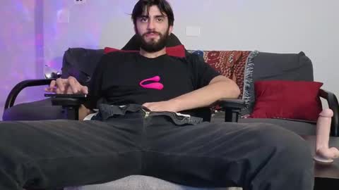 Snapshot of mikehawk1589 chatting on November 24, 7:41 am mikehawk1589 online show from November 24, 7:41 am