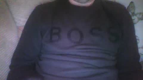 Snapshot of mikehockishuge9 chatting on December 26, 10:20 pm mikehockishuge9 online show from December 26, 10:20 pm