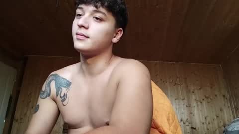 Snapshot of mikelaur chatting on September 9, 3:22 pm MikeLaur online show from September 9, 3:22 pm