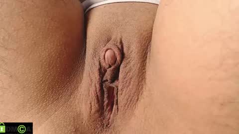 Mikell Williams online show from November 15, 2:31 am