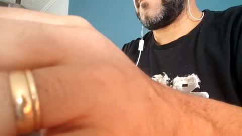 Snapshot of miker1239 chatting on January 9, 4:06 pm miker1239 online show from January 9, 4:06 pm