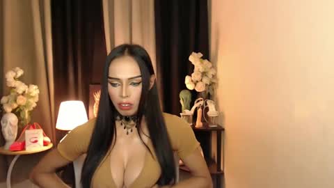 Mistress MikeyAlawi online show from February 4, 12:33 pm