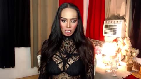 Mistress MikeyAlawi online show from November 18, 2:50 am