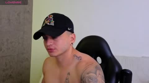 MIKKE online show from April 29, 2:43 pm