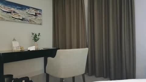 Maaike online show from February 5, 10:33 pm