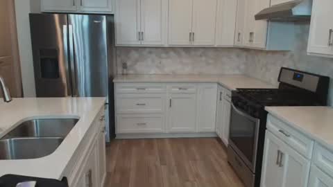 Mikaylah online show from March 1, 11:26 pm