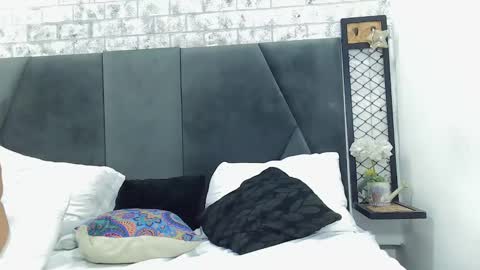 mila_adamss online show from January 27, 1:30 pm