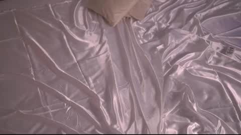 Snapshot of mila_may_ chatting on March 1, 10:24 am mila may online show from March 1, 10:24 am