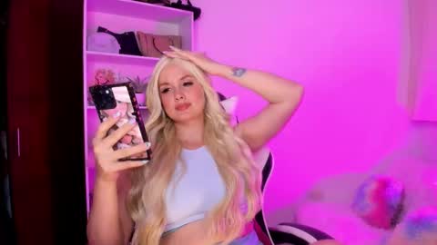 Mila online show from November 5, 2:44 am