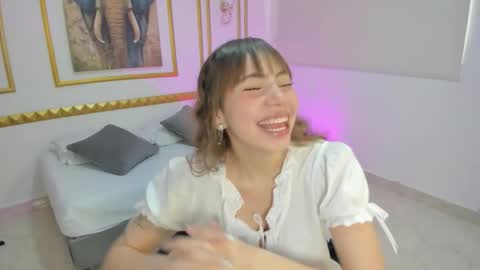 milaack_ online show from February 26, 7:46 pm