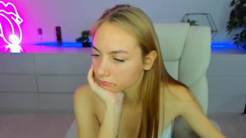 Milla online show from October 6, 5:38 am