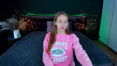 Milla online show from December 3, 6:54 am