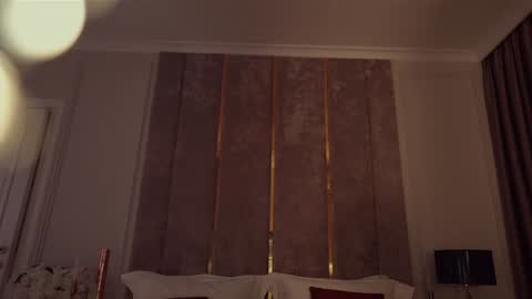        online show from March 8, 5:17 pm