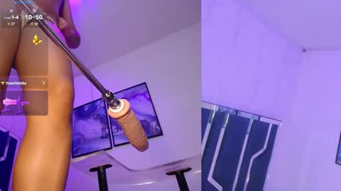 Snapshot of milahall__ chatting on November 14, 5:06 am Milenna online show from November 14, 5:06 am