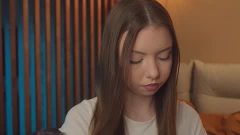 Mila online show from March 2, 3:19 pm