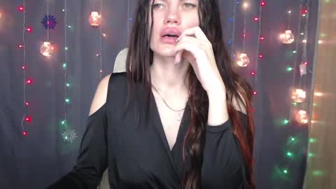 Snapshot of milaloona chatting on January 7, 10:11 am Milaloona online show from January 7, 10:11 am