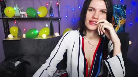 Snapshot of milaloona chatting on January 13, 4:51 pm Milaloona online show from January 13, 4:51 pm