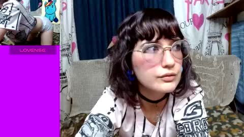 Snapshot of milalunala chatting on September 17, 9:38 pm Mila-Lunala online show from September 17, 9:38 pm