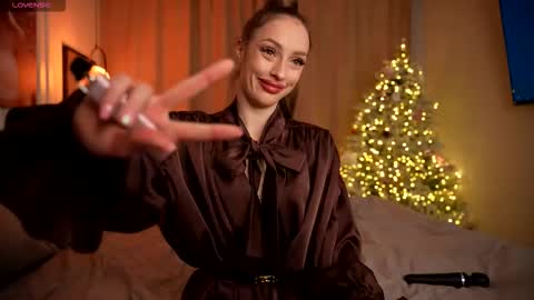 Mila online show from January 10, 3:08 am