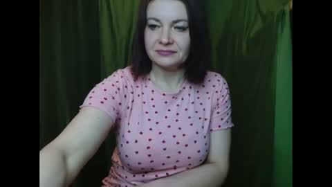 milana9732 online show from April 3, 6:17 pm