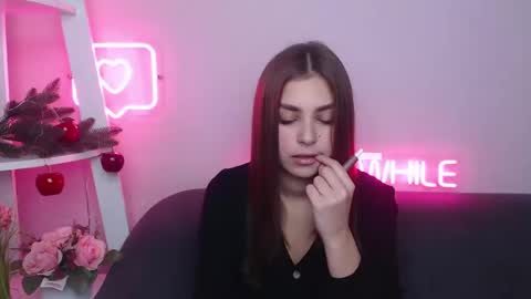 milanaangelas online show from January 5, 5:30 am